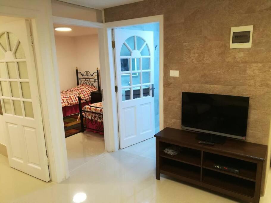 'C' Dazzling Modern 2 Bdrm Apt In Khalda Free Wifi Amman Dış mekan fotoğraf